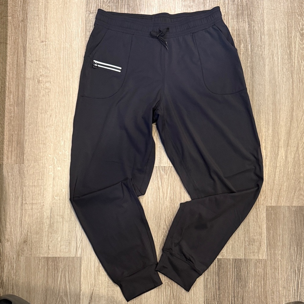 Women’s Black Jogger Pants